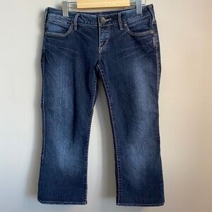 Silver Jeans Women's Low Rise Medium Wash SANTORINI Cropped 3/4 Jeans Size 28